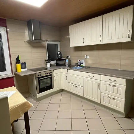 K 23 Bis 10 Personen Monteur * Gusenburg