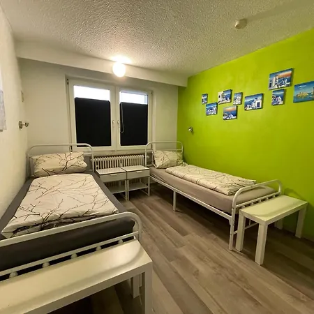 K 23 Bis 10 Personen Monteur *