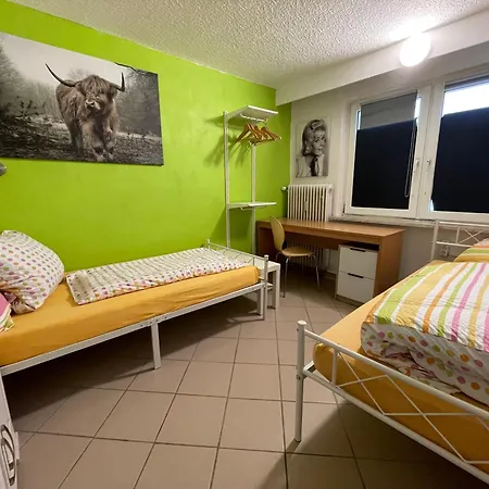 K 23 Bis 10 Personen Monteur *